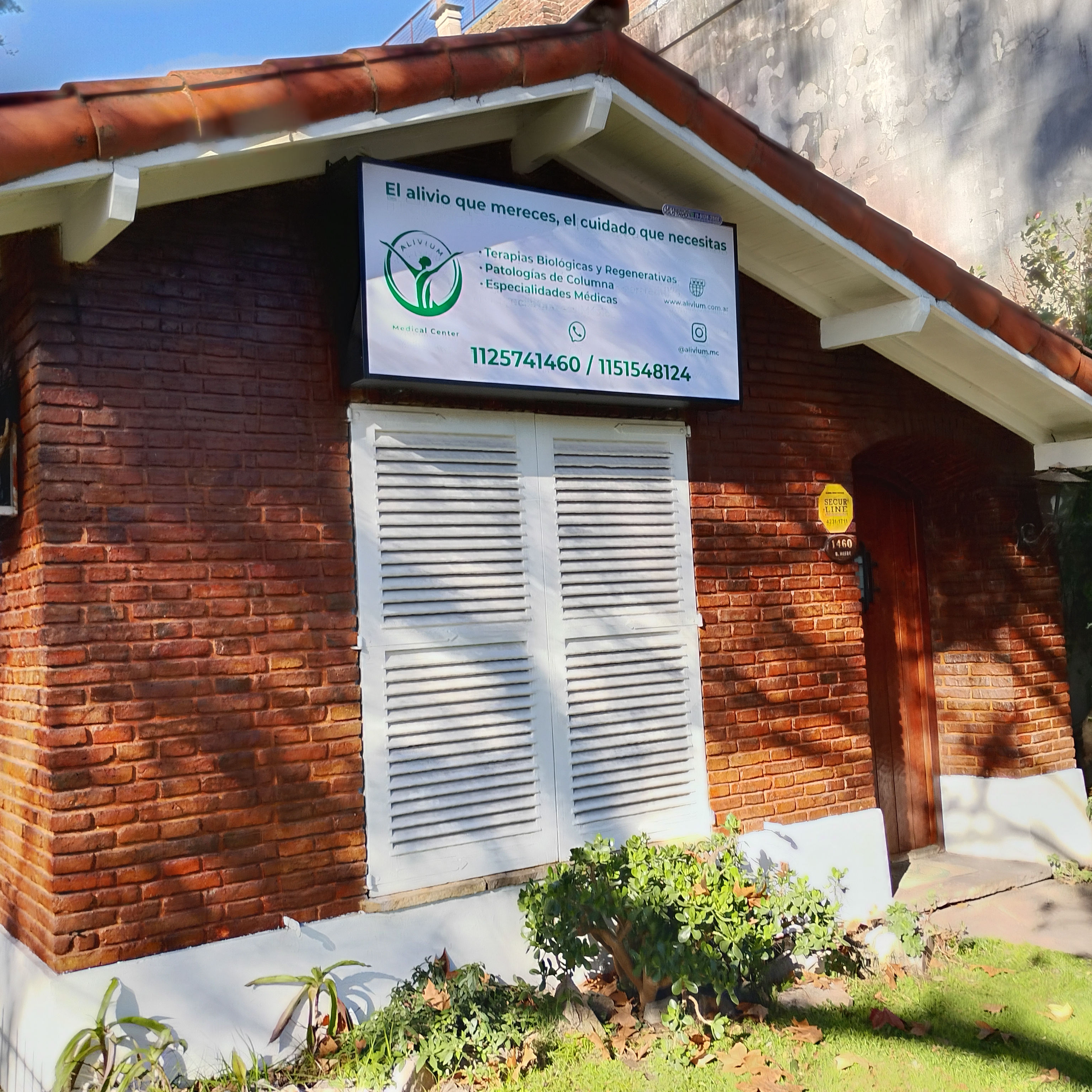 Fachada de Alivium Medical Center